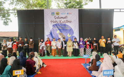 Semangat Kartini Warnai Perayaan di SMAN 1 Kandangan